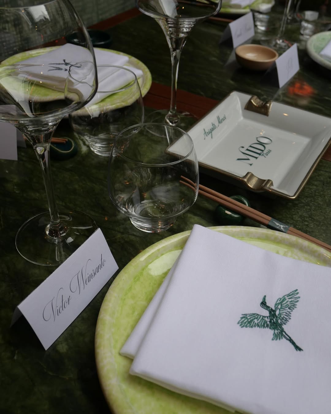 D&icirc;ner influence Weinsanto 5